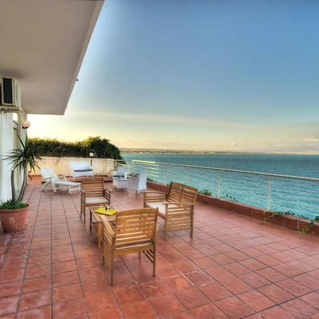 Terrazza Sul Mare Villa Agnone Bagni Kültér fotó